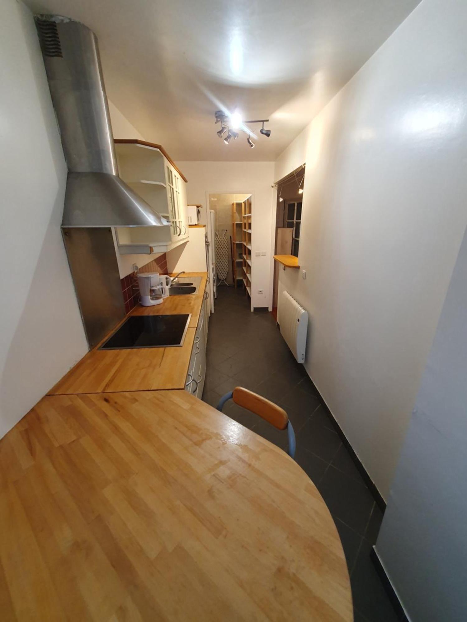F3 Avec Balcon 5 Min Gare Sqy Et Parking Gratuit Apartment Guyancourt Exterior foto
